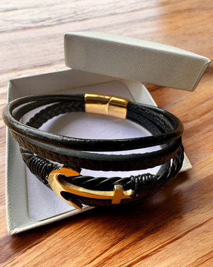 Pulseira masculina "Âncora da Elegância" com opção de gravação para presente