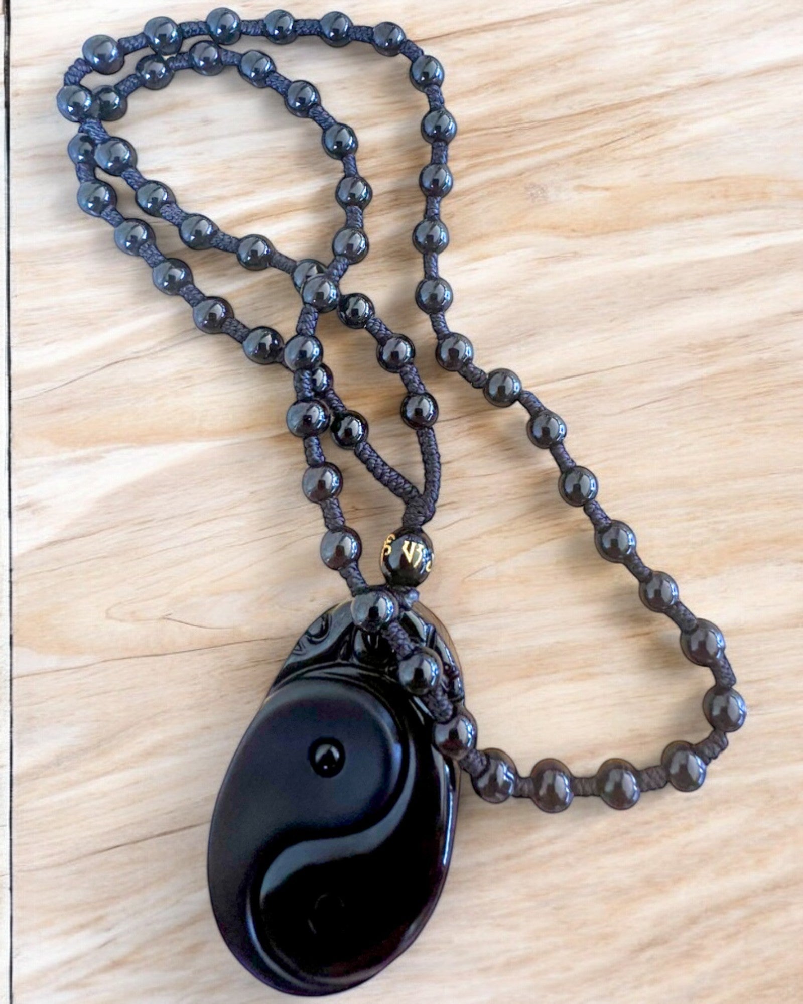 Amuleto Obsidiana Yin Yang com Gravação - Harmonia e Proteção, personalização com gravação para presente