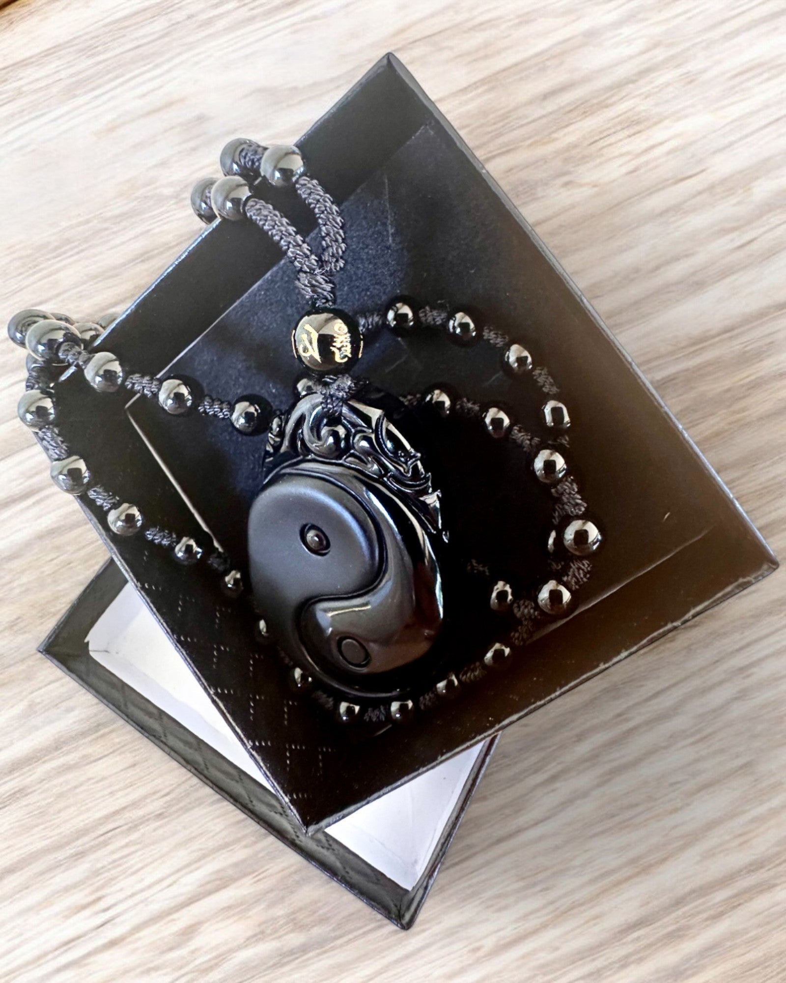 Amuleto Obsidiana Yin Yang com Gravação - Harmonia e Proteção, personalização com gravação para presente