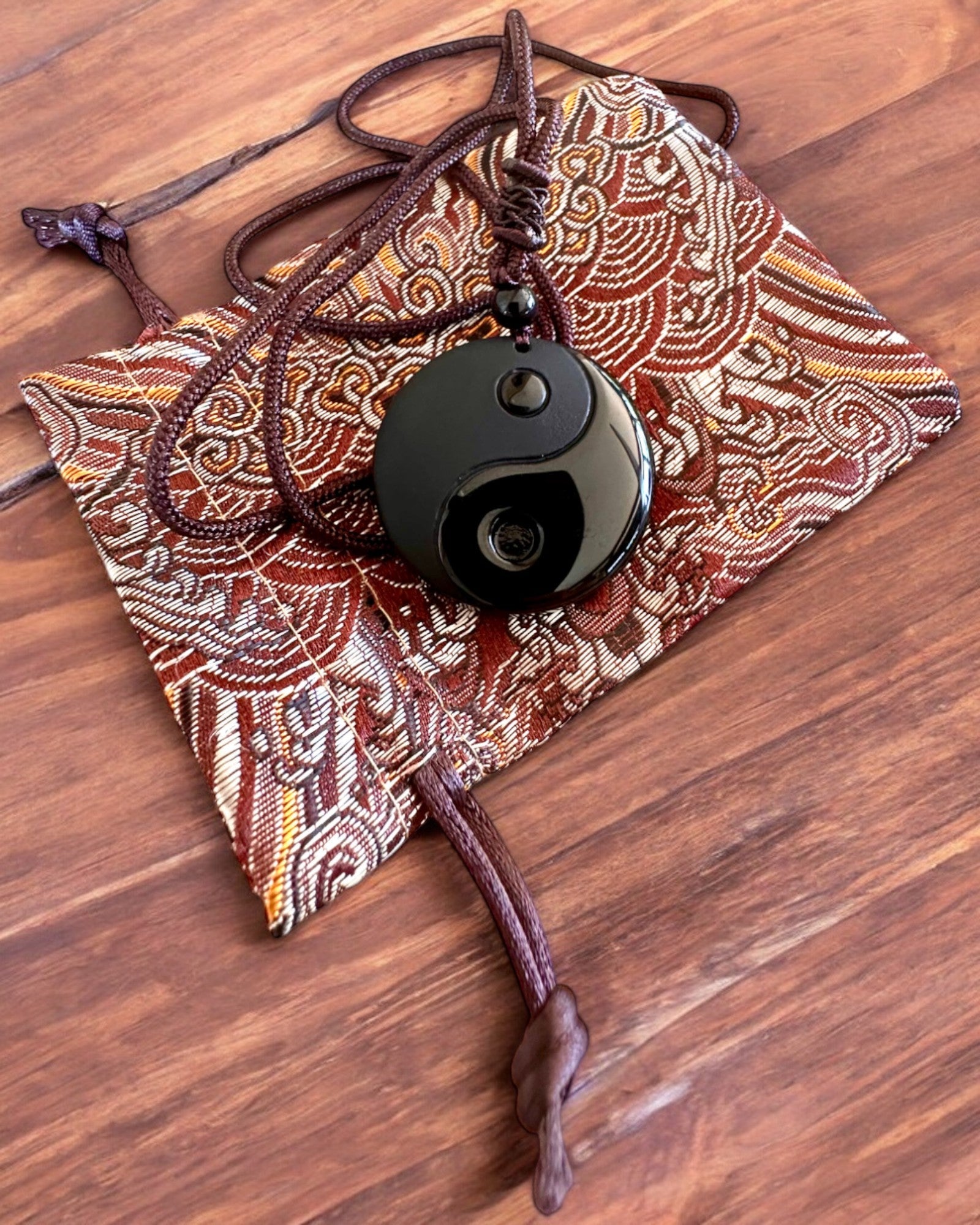 Colar Boho de Obsidiana Yin Yang Tai Chi, possibilidade de personalização com gravação para presente