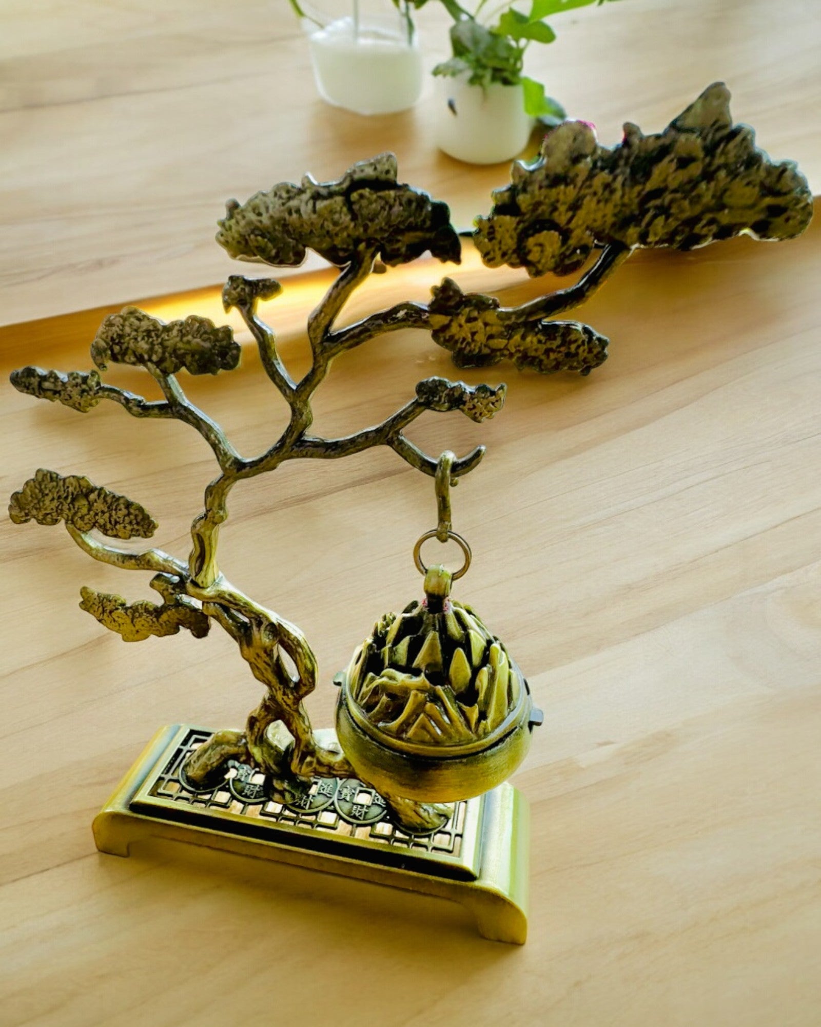 Suporte de Incenso Bonsai em Metal Elegante - possibilidade de personalização com gravação para presente