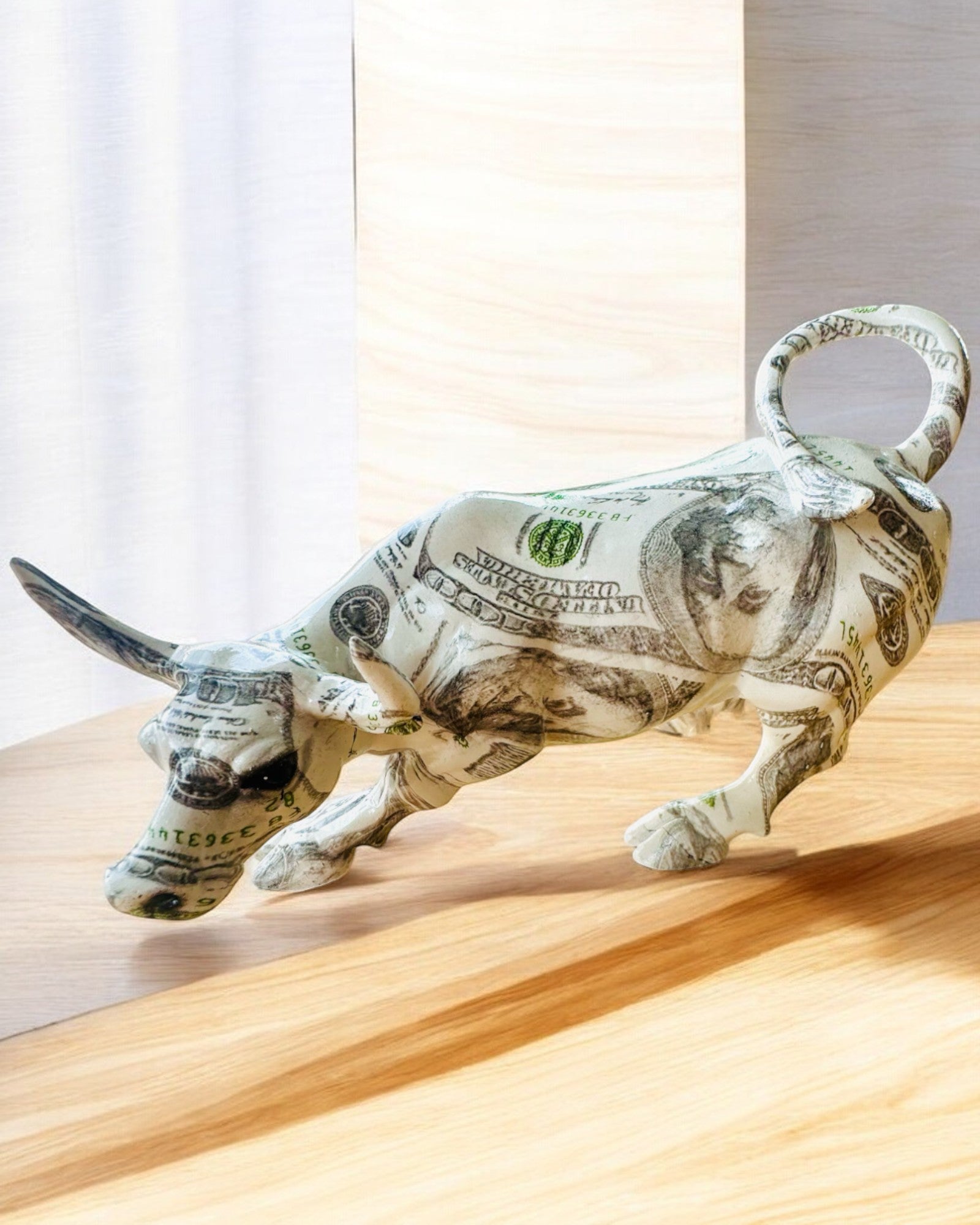 Escultura Touro Decorativo "BullArt" – Arte Única com Opção de Gravação - 4 variantes de cor, para presente personalizado