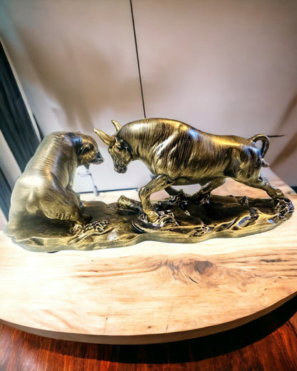 Escultura "Dois Rivais" - Touro e Urso - Simbologia do Mercado Financeiro, Possibilidade de Gravação - cor Cobre