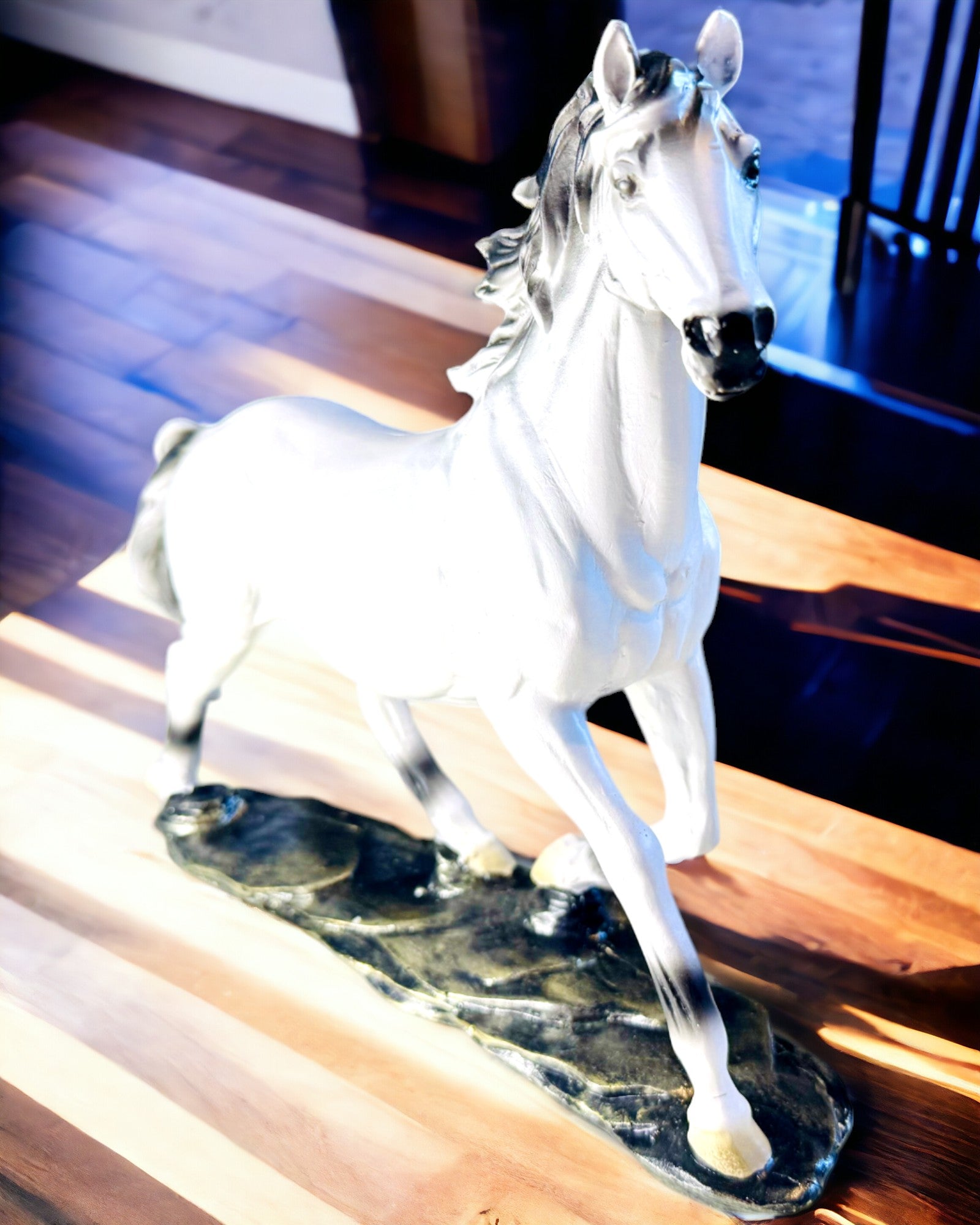 Escultura de Cavalo - Figura Decorativa com Possibilidade de Gravação