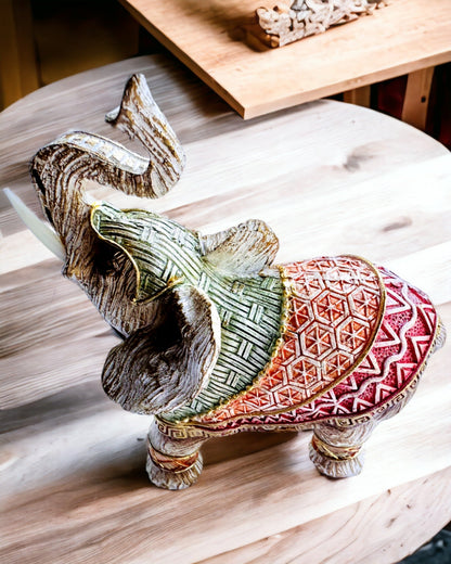 Slónia Strózka – Elefante Decorativo em Resina com Possibilidade de Gravação