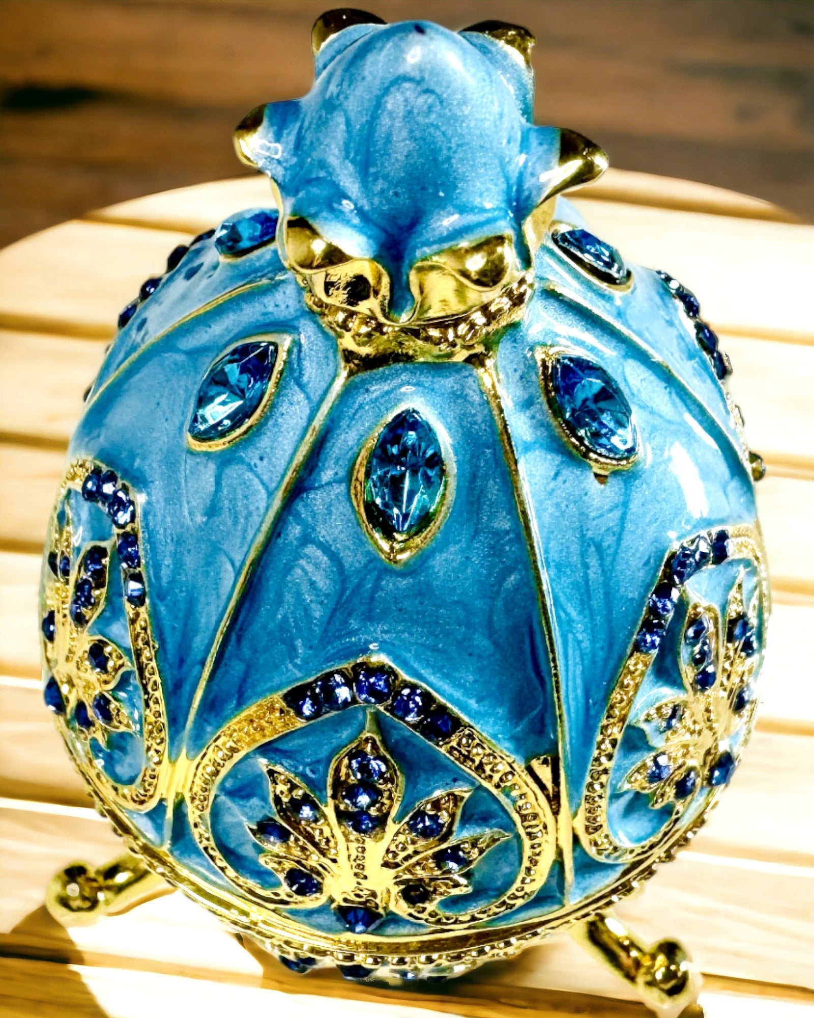 Ovo Fabergé Celestial – Organizador de Joias Emailado - cor azul céu. Personalização com gravação.