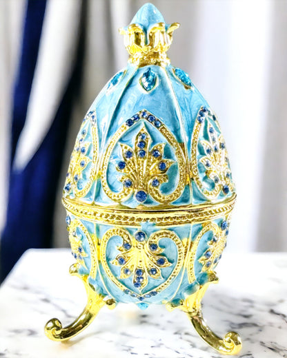 Ovo Fabergé Celestial – Organizador de Joias Emailado - cor azul céu. Personalização com gravação.