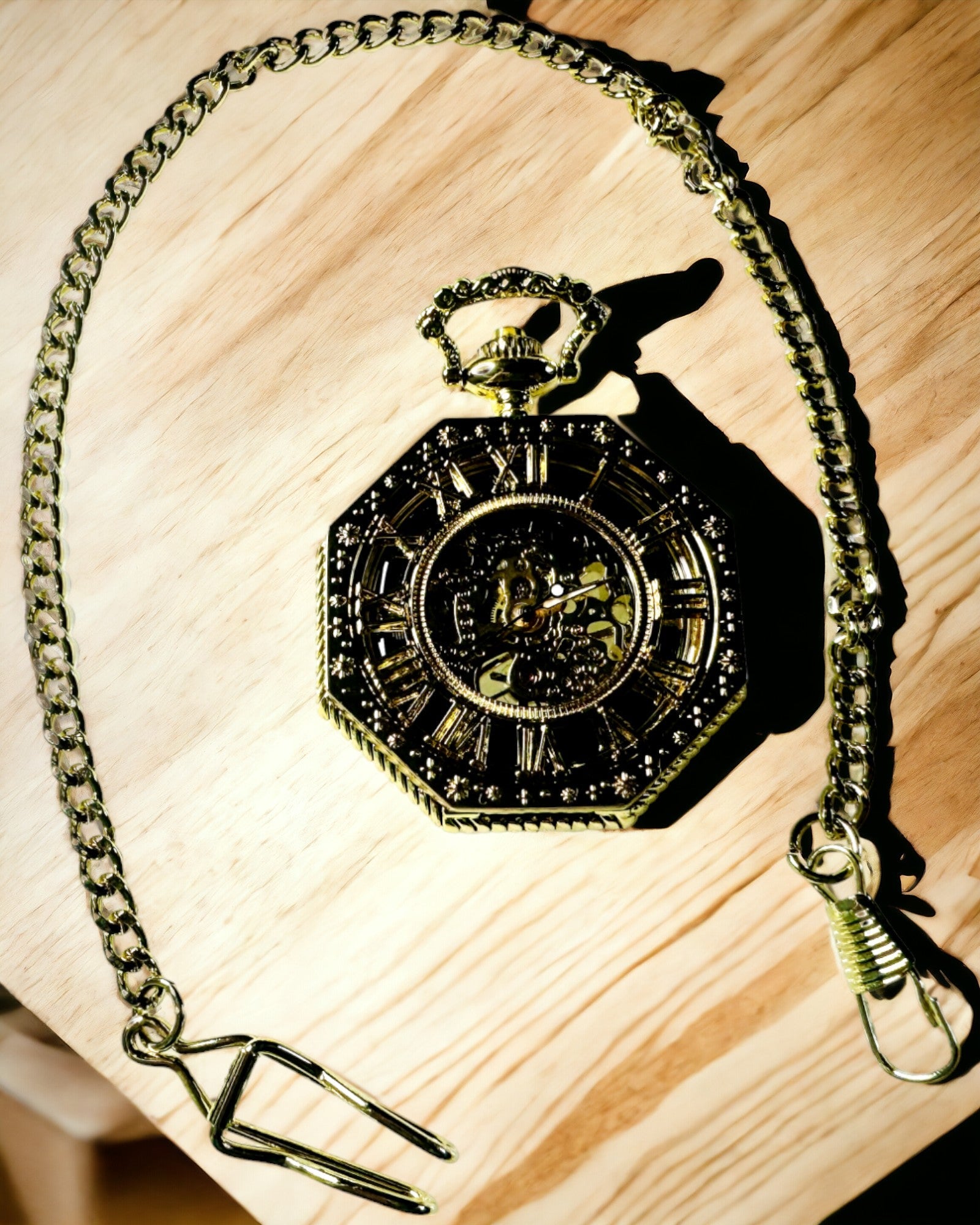 Relógio de Bolso Exclusivo em Estilo Steampunk com Mecanismo Visível no Mostrador - Elegância Clássica